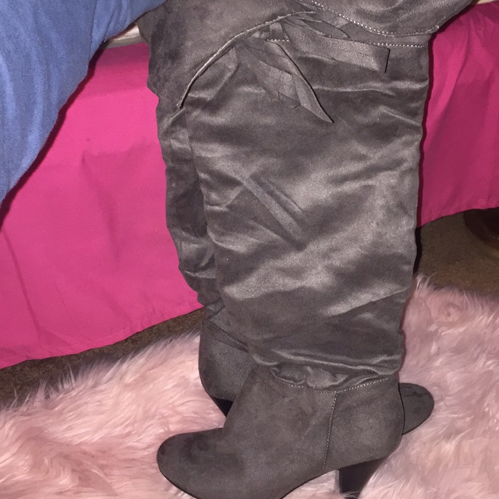 High knee boots
